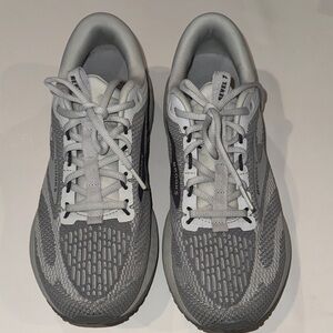BROOKS - Revel 7 sneakers